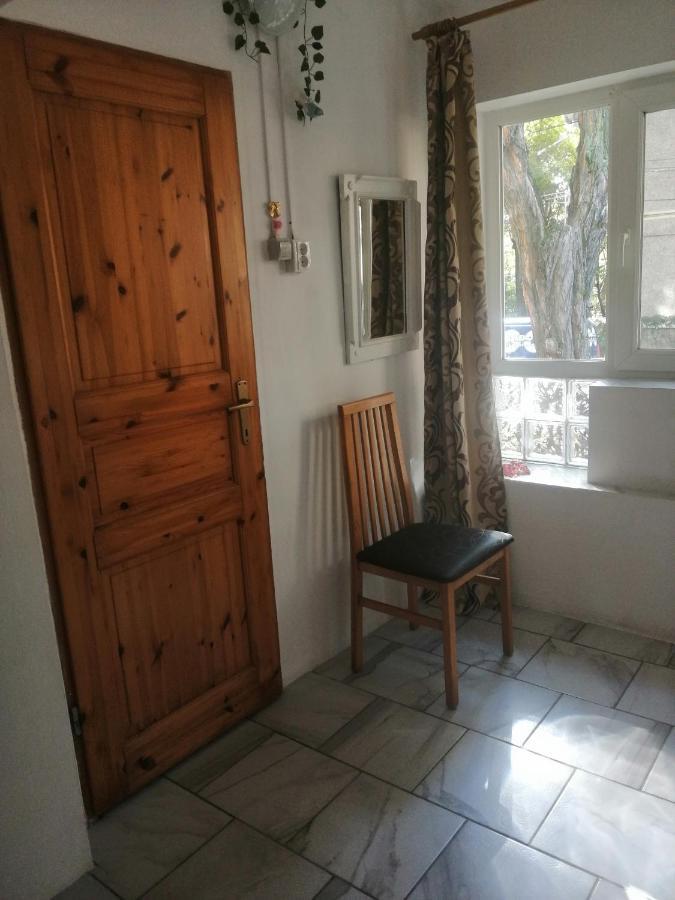 Moss'S Economy Apartment Timisoara Esterno foto
